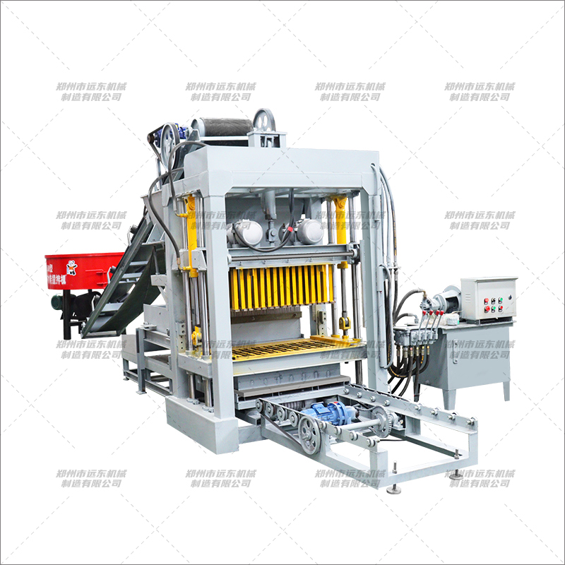 4-30液壓磚機(jī)（含進(jìn)板機(jī)、出板機(jī)、布料車(chē)、泵站、推車(chē)）(圖1)